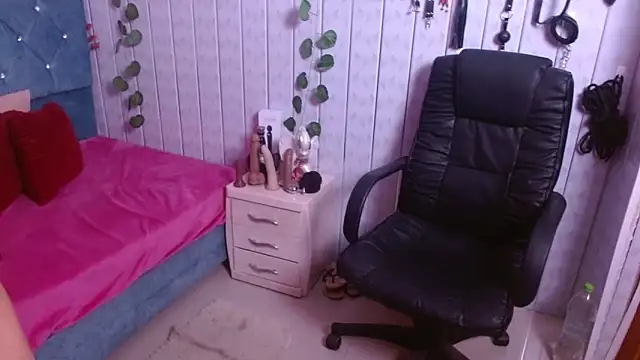 Kathaleyagrayyass online show from 12.02.25