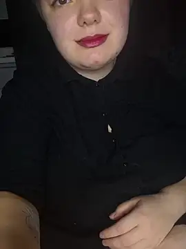 Katy2323 online show from 10.23.25