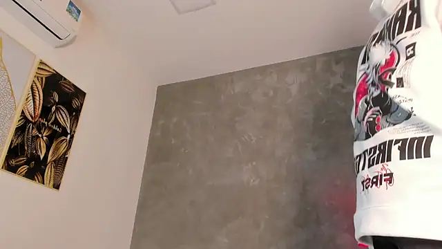 dylan cross  online show from 01.10.26