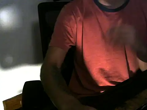 Snapshot of VikernesCam chatting on 09.22.25 VikernesCam online show from 09.22.25