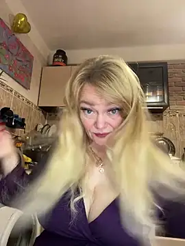 Sweet-blonde online show from 10.10.25