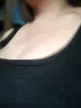 Snapshot of Penny-y chatting on 10.21.25 Penny-y online show from 10.21.25