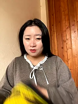 violet-00 online show from 12.03.25