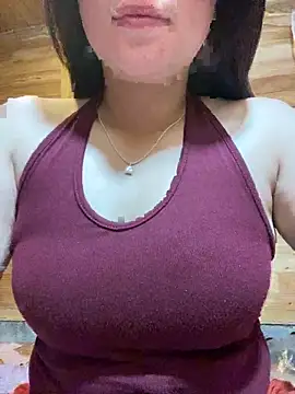 Snapshot of violet-00 chatting on 07.02.26 violet-00 online show from 07.02.26