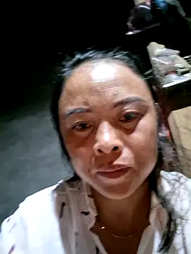 xuxulovezz online show from 10.10.25