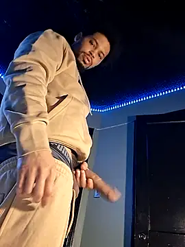 Painstickwes online show from 03.08.26