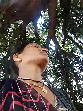 Pooja6060 online show from 10.04.25