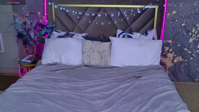 KellyHayden online show from 10.01.25