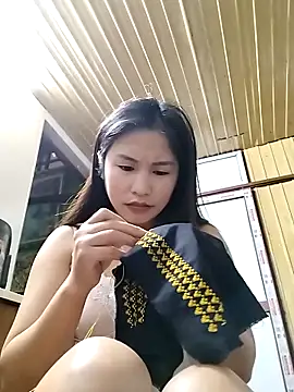 Mai4568 online show from 10.30.25