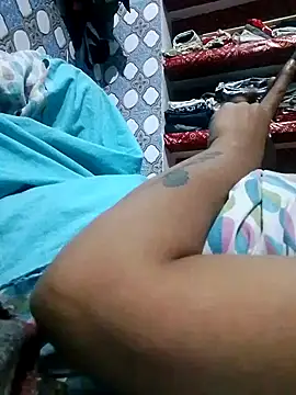 Snapshot of PAYAL_HOTTY chatting on 10.15.25 PAYAL HOTTY online show from 10.15.25