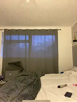 OliviaAshhh online show from 04.13.26