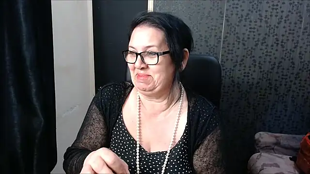 MissSanjanne online show from 03.15.25