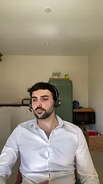 eauminerale online show from 03.18.26