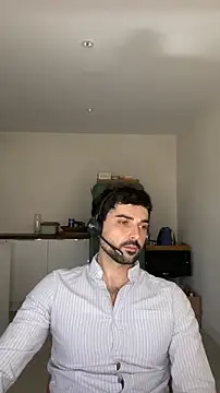 eauminerale online show from 04.07.26