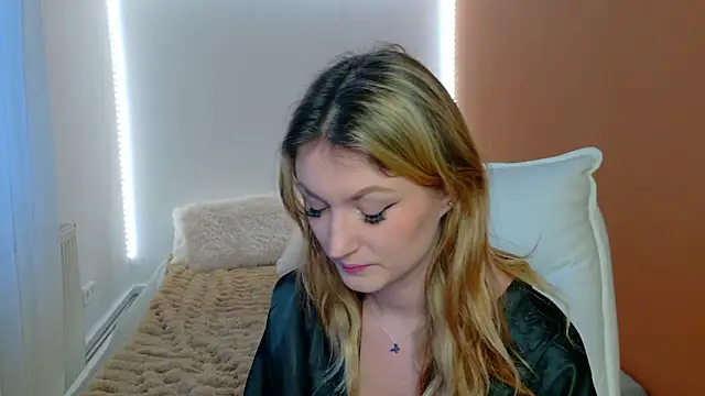 Anaayss  online show from 02.03.26