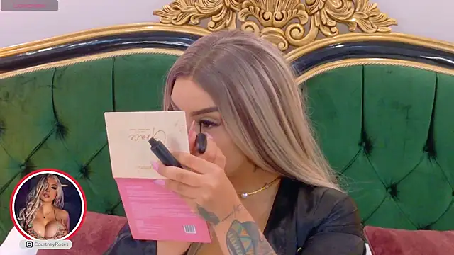 CourtneyRoses online show from 11.15.25