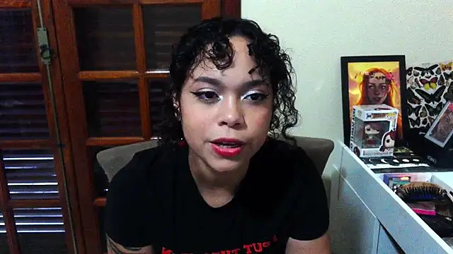 sweetamy326 online show from 12.21.25