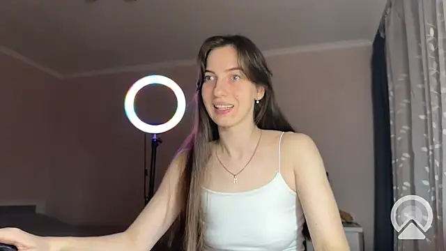 Prettyyy Angel online show from 11.20.25