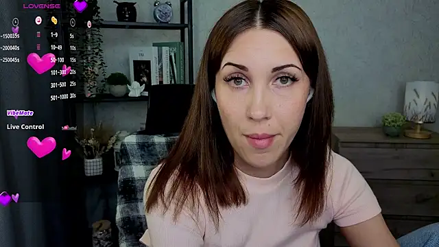 DreamVelour online show from 02.15.26