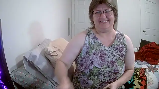 Snapshot of Buggy1965 chatting on 04.21.26 Buggy1965 online show from 04.21.26