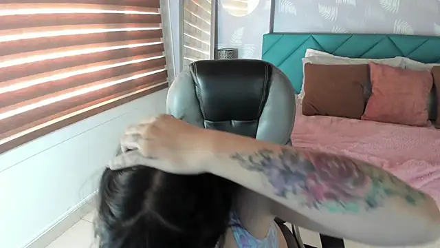 Antonela vargas online show from 01.07.26