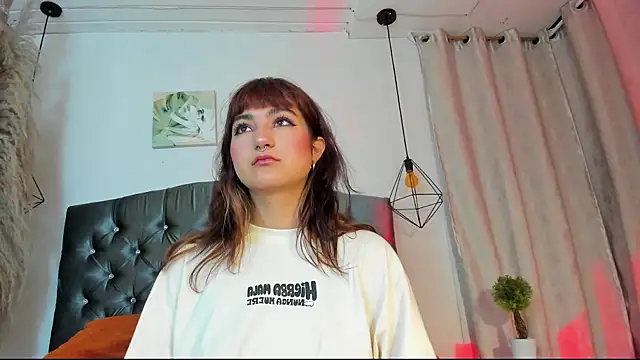 Snapshot of iam_alaskha chatting on 10.14.25 iam alaskha online show from 10.14.25