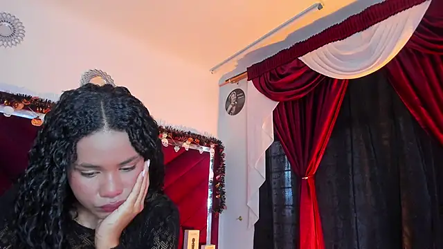 Jade Thonson1 online show from 10.24.25