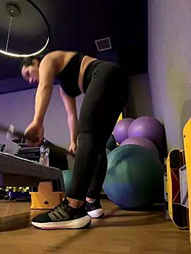 Anavalle online show from 09.27.25