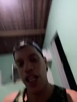 Snapshot of Nethinhoo chatting on 10.29.25 Nethinhoo online show from 10.29.25