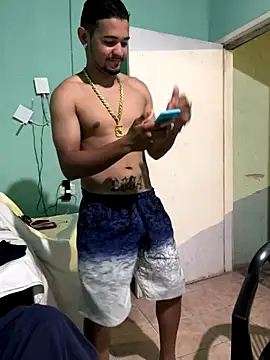 Snapshot of Nethinhoo chatting on 10.30.25 Nethinhoo online show from 10.30.25