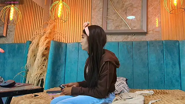 briannyte25 online show from 10.10.25