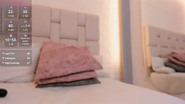 Ivana Hall online show from 10.31.25