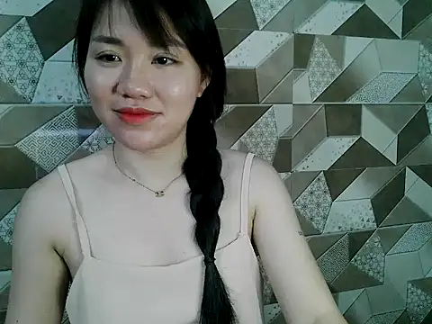 Snapshot of Ara4865 chatting on 10.01.25 Ara4865 online show from 10.01.25