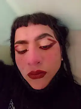 kitty  chs online show from 04.21.26