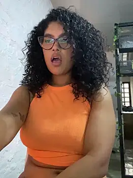 miiabrown18 online show from 04.20.26