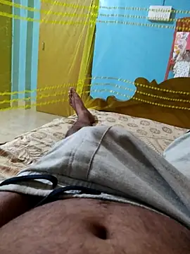 only woman online show from 11.10.25