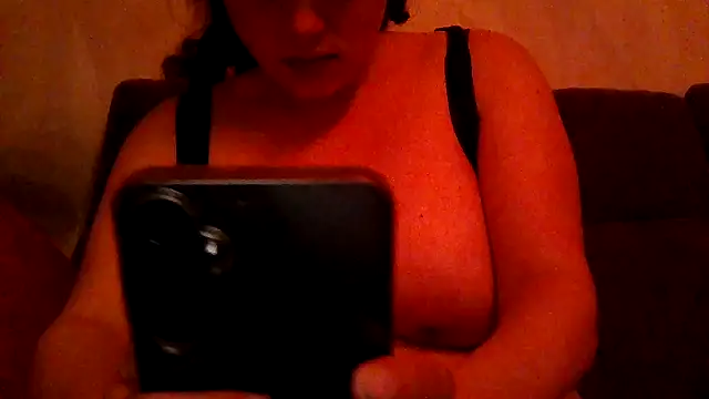 Snapshot of cutie_jazz chatting on 11.16.25 cutie jazz online show from 11.16.25