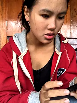 Mai lovely online show from 10.29.25