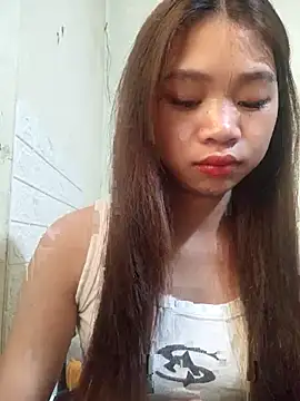 Mayy1 online show from 11.10.25