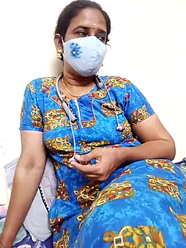 Snapshot of tamil_Boomika chatting on 11.29.25 tamil Boomika online show from 11.29.25