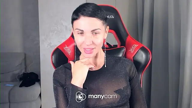 Snapshot of Angel_iam chatting on 05.14.26 Angel iam online show from 05.14.26