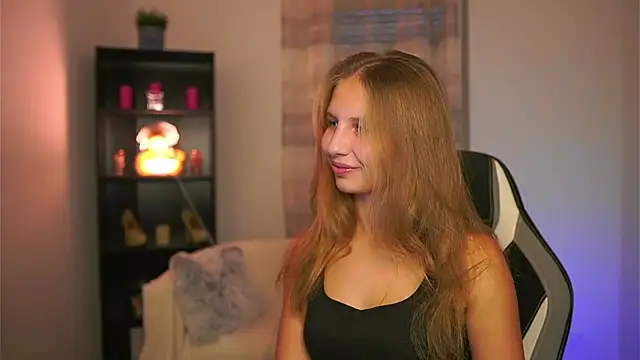 emmie murray online show from 12.04.25