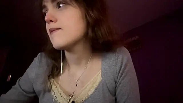 Snapshot of ShannanJou chatting on 10.16.25 ShannanJou online show from 10.16.25