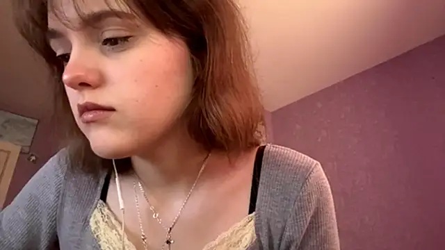 Snapshot of ShannanJou chatting on 10.18.25 ShannanJou online show from 10.18.25