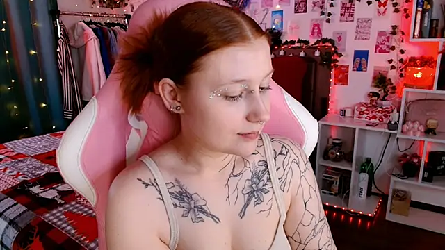 Ayla Hicks online show from 11.29.25