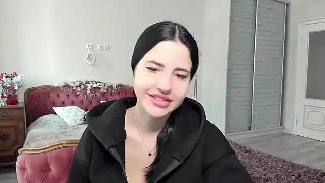 Malibu J online show from 12.18.25