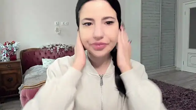 Malibu J online show from 12.23.25