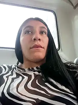 Snapshot of __Antonella chatting on 10.04.25 Antonella online show from 10.04.25