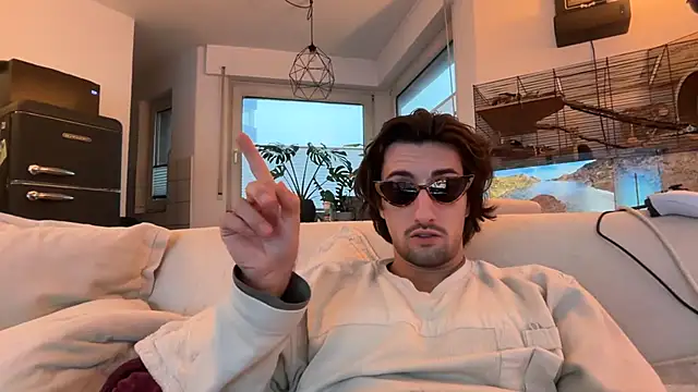 Passion-Frucht online show from 10.07.25