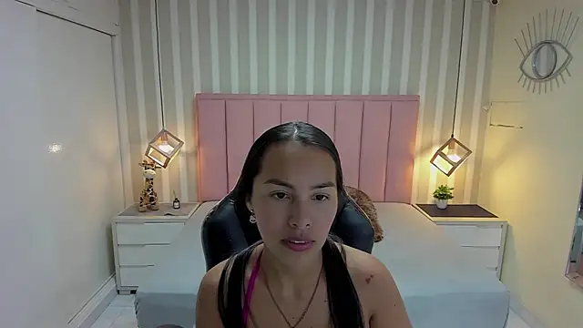 SAMANTHABENET online show from 02.26.26